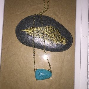 Kendra Scott necklace